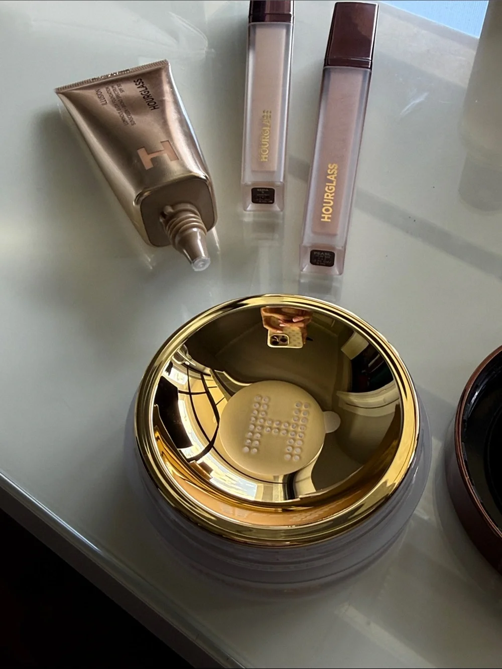 Hourglass bundle